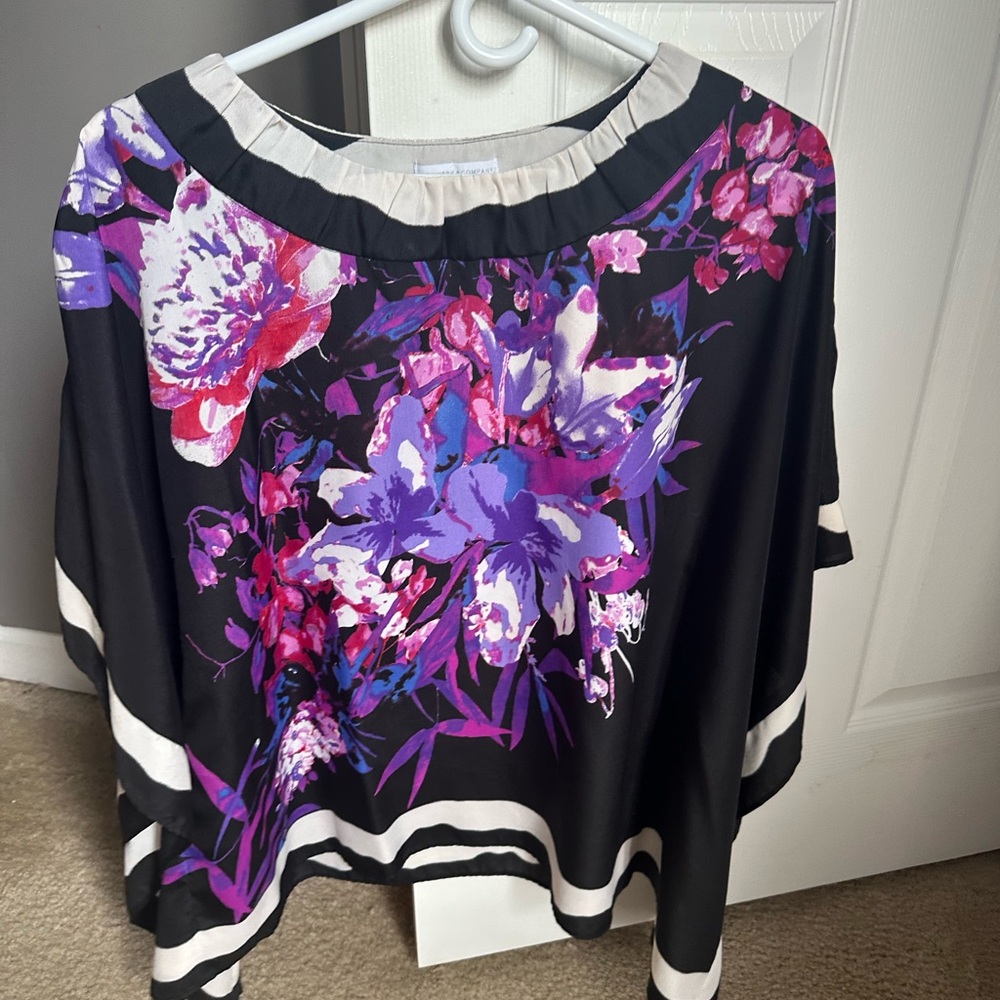 New York & Company Black and Purple Floral Blouse